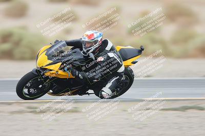 media/Sep-21-2025-Race Pace (Sun) [[98bf33ef95]]/Verified/6-Turn 14 Inside Pans (945am)/